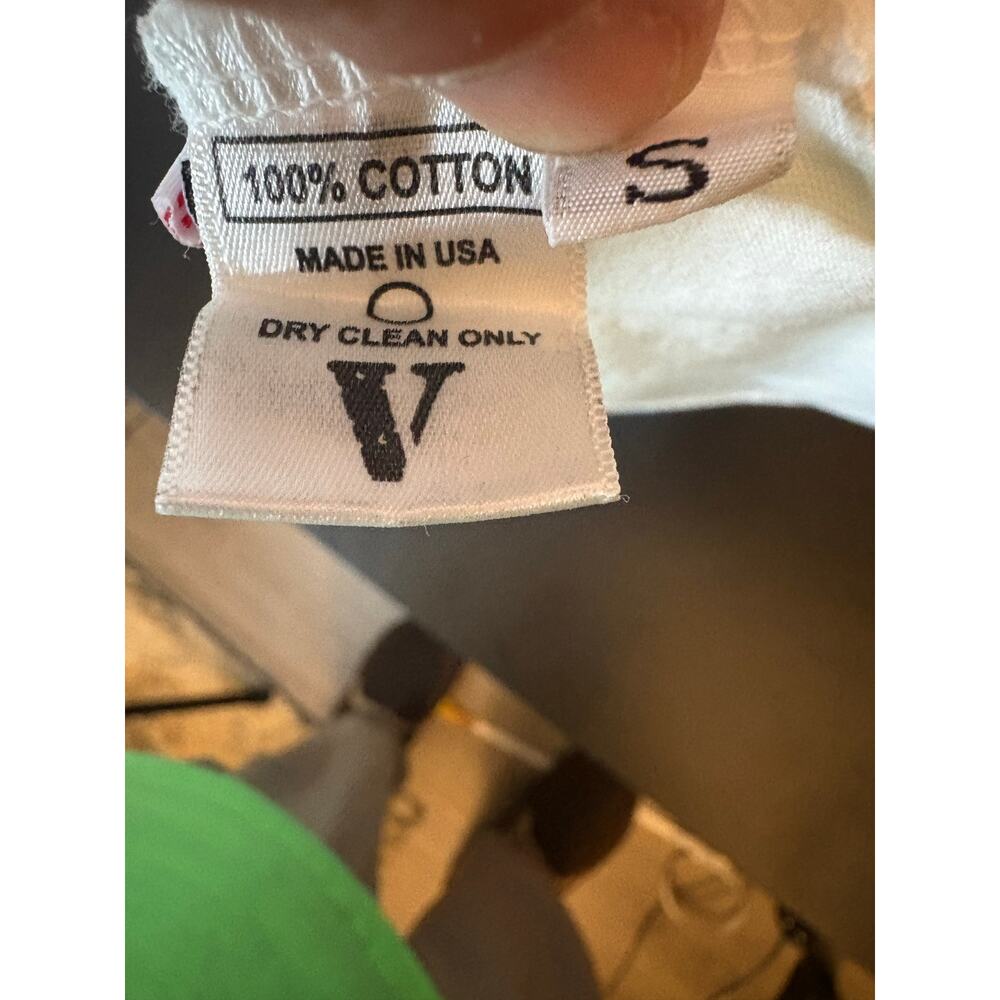 NWOT Sz. S - Men's Vlone Friends Short Sleeve Tee (wht/pink) - Picture 4 of 4